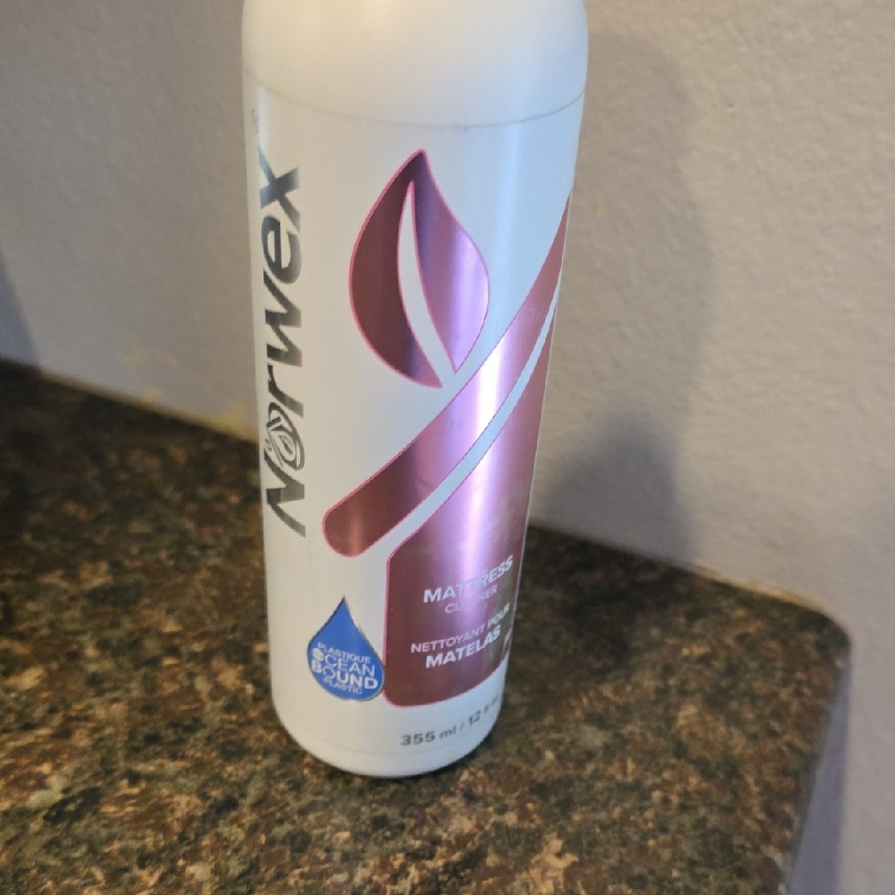 Norwex Mattress Cleaner - White and Pink